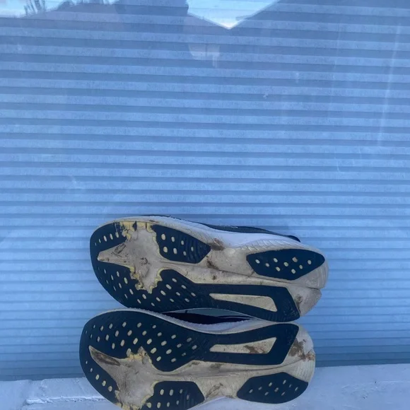 Hoka One One Mach 6 Women's Black White Running Sneakers Size 7B - Picture 15 of 15